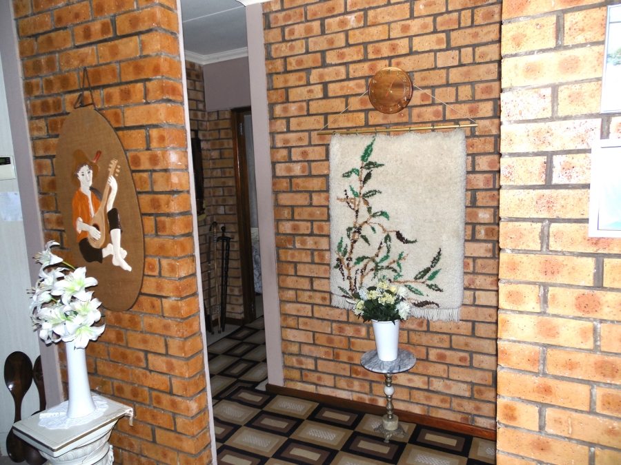 9 Bedroom Property for Sale in East Bank Eastern Cape